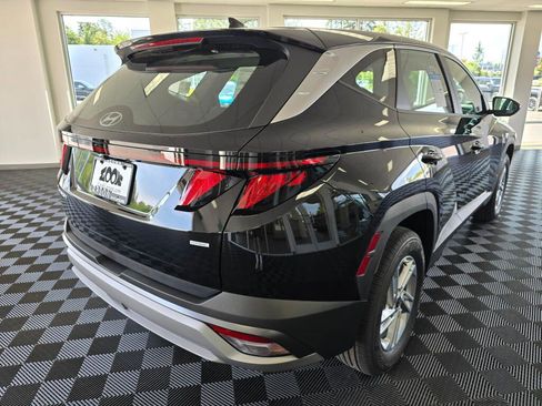 New 2026 Hyundai Tucson SE AWD/4WD image 3