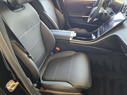 Used 2025 Mercedes-Benz C 300 Sedan image 15