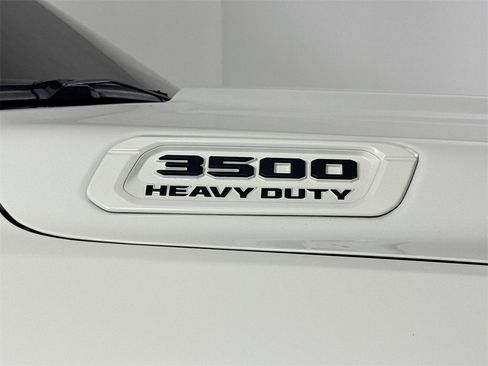 Used 2022 RAM 3500 Limited w/ Safety Group image 10