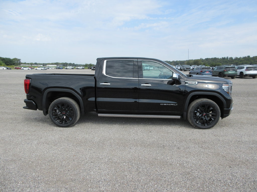 New 2026 GMC Sierra 1500 Denali AWD/4WD image 3