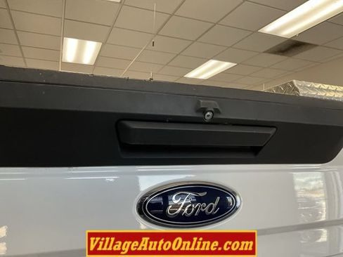 Used 2022 Ford F250 XLT w/ XLT Value Package AWD/4WD image 29