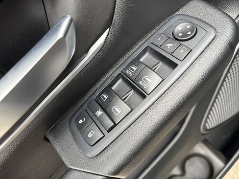 Used 2020 RAM 1500 Big Horn image 11