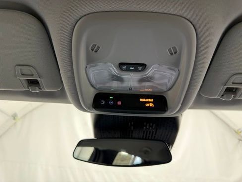 New 2027 Chevrolet Bolt LT image 38