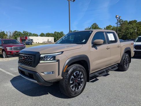 Used 2024 Nissan Frontier PRO-4X w/ Technology Package image 7