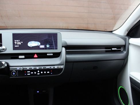 Used 2023 Hyundai Ioniq 5 SEL image 30