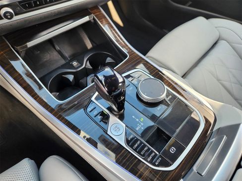 Used 2023 BMW X5 sDrive40i image 22