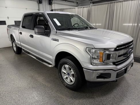 Used 2019 Ford F150 XLT w/ Trailer Tow Package image 3