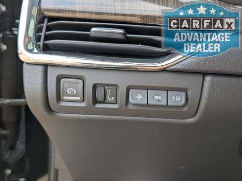 Used 2023 Cadillac XT4 Sport FWD image 14
