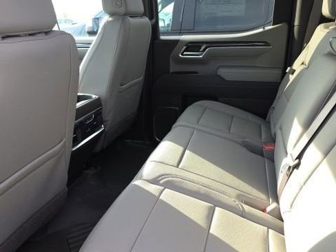 New 2026 Chevrolet Silverado 1500 LTZ w/ Z71 Off-Road Package image 12