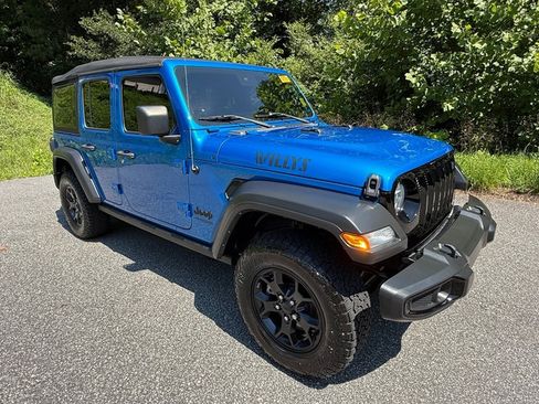 Used 2021 Jeep Wrangler Unlimited Sport AWD/4WD image 4