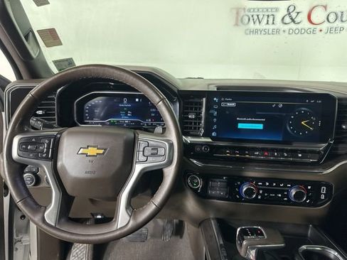 Used 2023 Chevrolet Silverado 1500 LTZ image 11