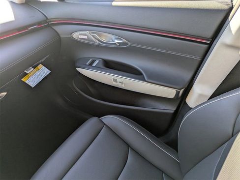 New 2026 Genesis GV70 2.5T Advanced AWD/4WD image 16