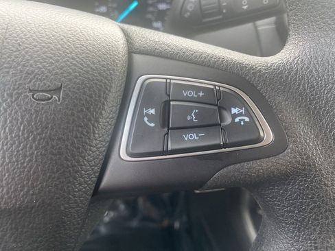 Used 2021 Ford EcoSport S image 9