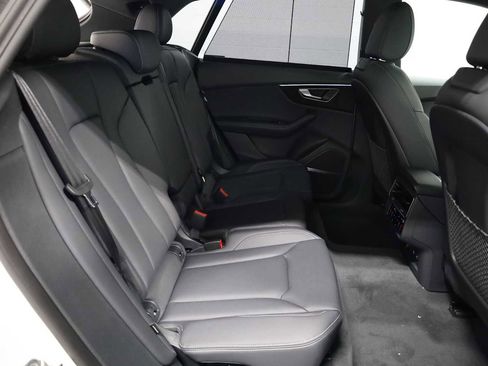 New 2026 Audi Q8 Premium Plus image 42