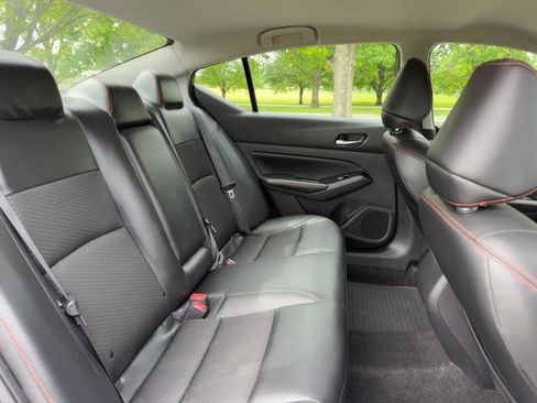 Used 2023 Nissan Altima 2.5 SR FWD image 35