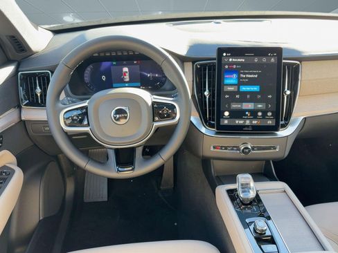 New 2026 Volvo XC90 B5 Plus w/ Protection Package image 28