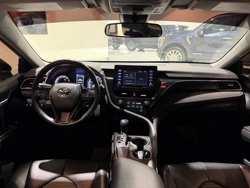 Used 2021 Toyota Camry SE FWD image 22