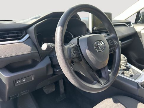 Certified 2025 Toyota RAV4 LE FWD image 49