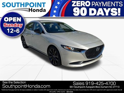 Used 2024 MAZDA MAZDA3 s FWD image 1