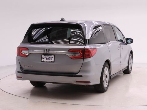 Used 2018 Honda Odyssey EX-L image 2