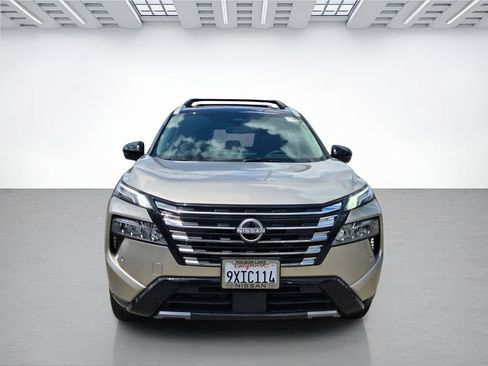 Certified 2026 Nissan Rogue Platinum w/ Platinum Premium Package AWD/4WD image 2