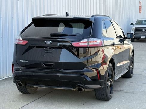 Used 2020 Ford Edge ST-Line FWD image 4