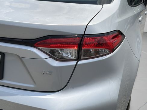 Used 2024 Toyota Corolla LE FWD image 12