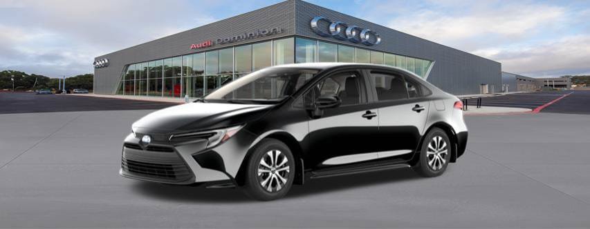 Used 2026 Toyota Corolla LE FWD image 1