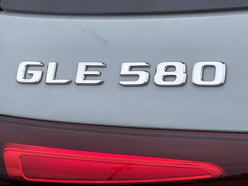New 2026 Mercedes-Benz GLE 580 4MATIC image 14