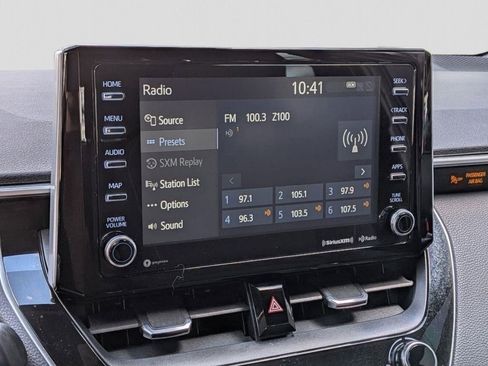 Used 2020 Toyota Corolla SE w/ SE Preferred Package FWD image 17