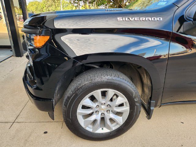 Used 2025 Chevrolet Silverado 1500 Custom RWD image 7