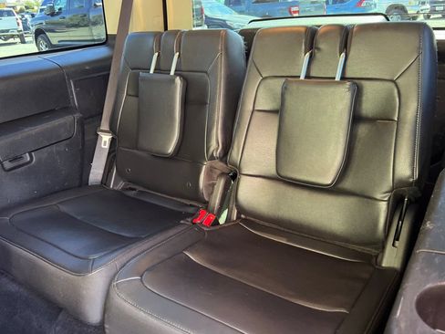 Used 2014 Ford Flex Limited FWD image 15