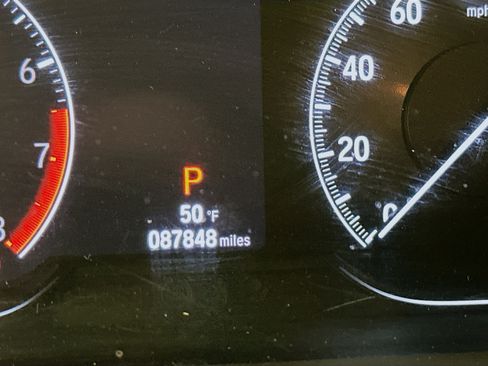 Used 2019 Honda Accord Sport image 19