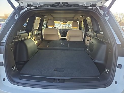 New 2026 Jeep Grand Cherokee Limited AWD/4WD image 97