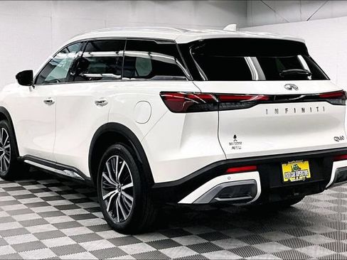 Used 2024 INFINITI QX60 Sensory AWD/4WD image 2