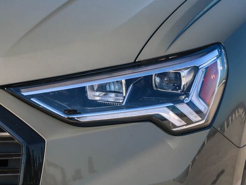 New 2025 Audi Q3 2.0T Premium image 5