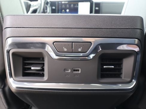 New 2026 Chevrolet Silverado 2500 LTZ w/ LTZ Plus Package AWD/4WD image 32