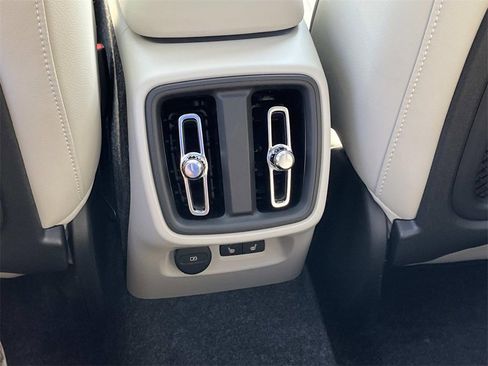 New 2026 Volvo XC40 B5 Plus w/ Protection Package Premier image 17