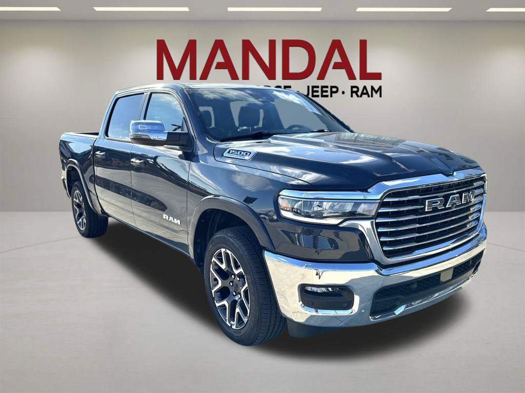 Used 2026 RAM 1500 Laramie AWD/4WD image 4