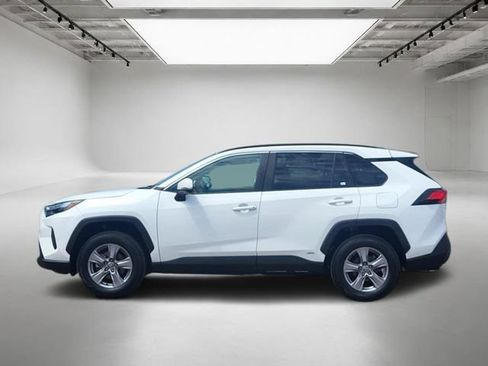 Used 2023 Toyota RAV4 XLE w/ Convenience Package AWD/4WD image 2