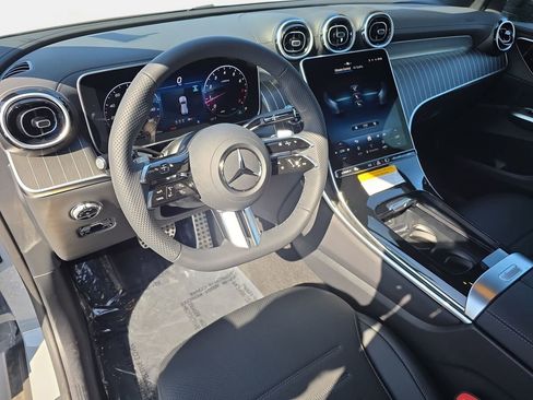 New 2026 Mercedes-Benz GLC 300 4MATIC image 16