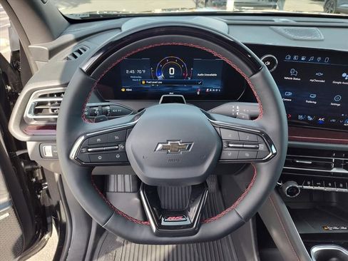 New 2026 Chevrolet Traverse RS image 10