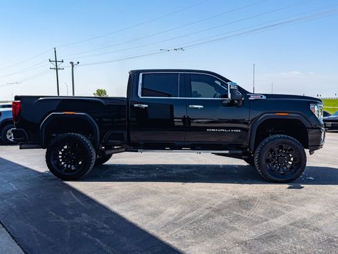 Used 2020 GMC Sierra 2500 Denali w/ Denali Ultimate Package AWD/4WD image 4