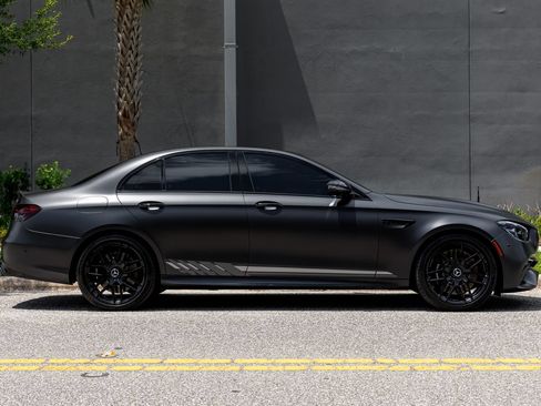 Used 2023 Mercedes-Benz E 63 AMG S image 6