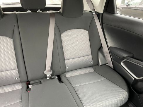 Used 2025 Kia Soul LX w/ LX Technology Package image 35