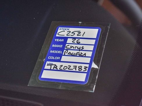 New 2026 Chrysler Pacifica Pinnacle w/ Trailer Tow Group image 28