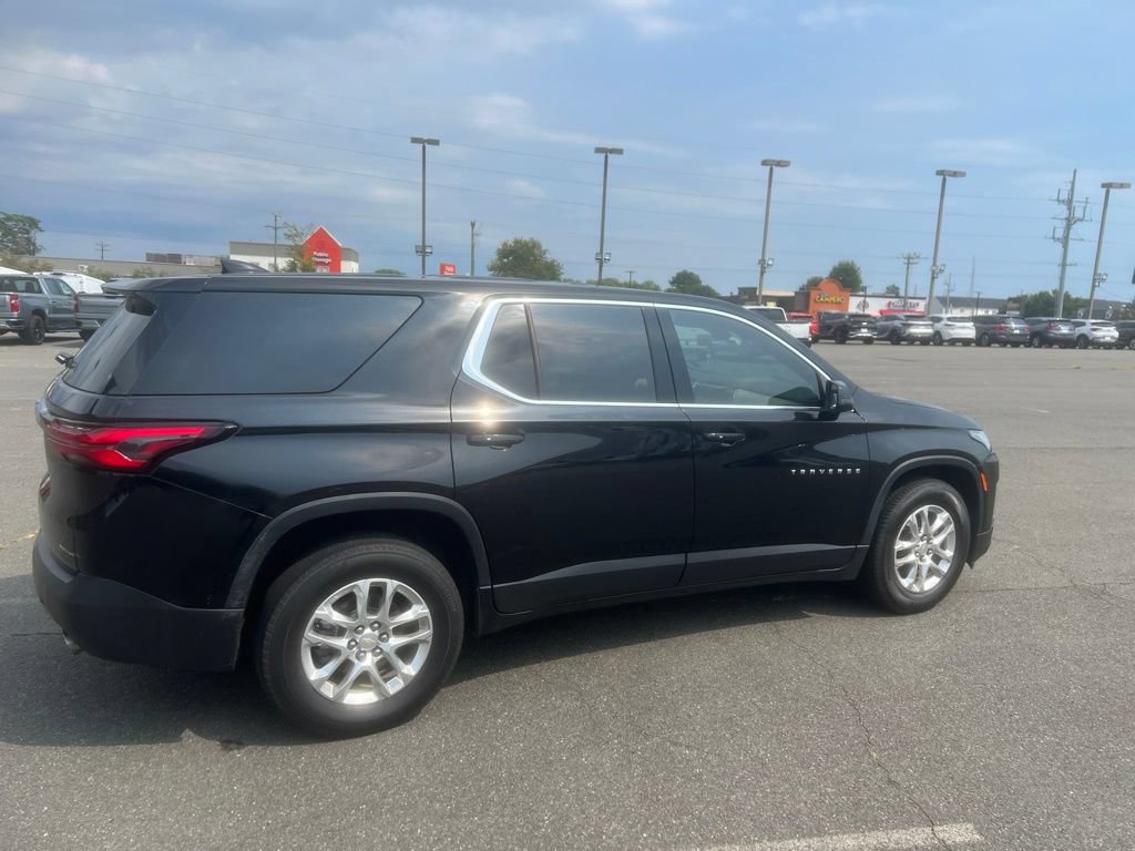 Certified 2023 Chevrolet Traverse LS AWD/4WD image 3