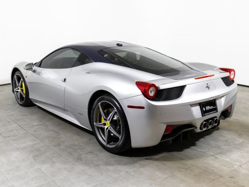 Used 2012 Ferrari 458 Italia Coupe image 7