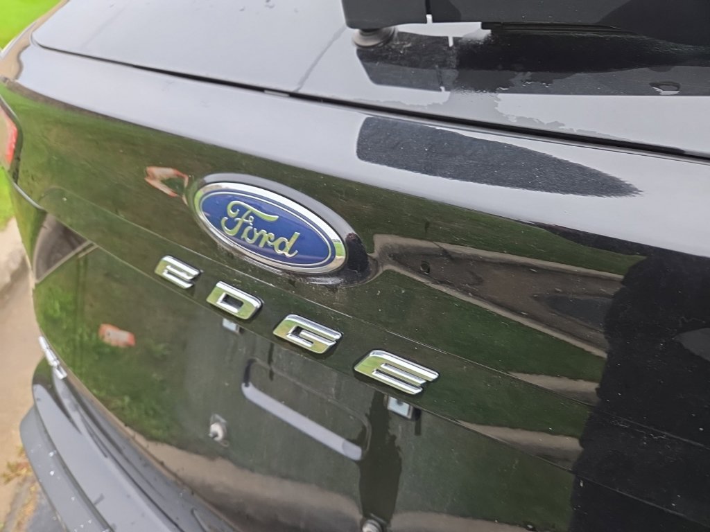 Certified 2024 Ford Edge SEL w/ Convenience Package AWD/4WD image 8
