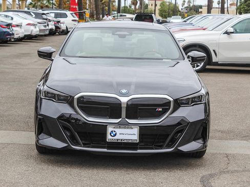 Used 2025 BMW i5 M60 image 2